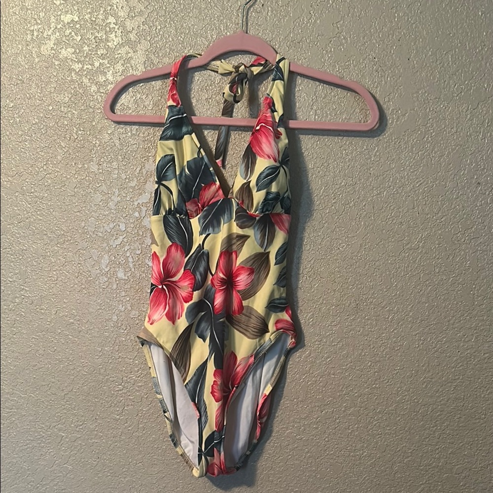 Caribbean Joe Tropical Floral Swimwear